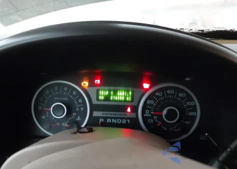 2006 Ford Expedition Xlt/Xlt Sport z USA, uszkodzony, nr VIN 1FMFU15576LA33413